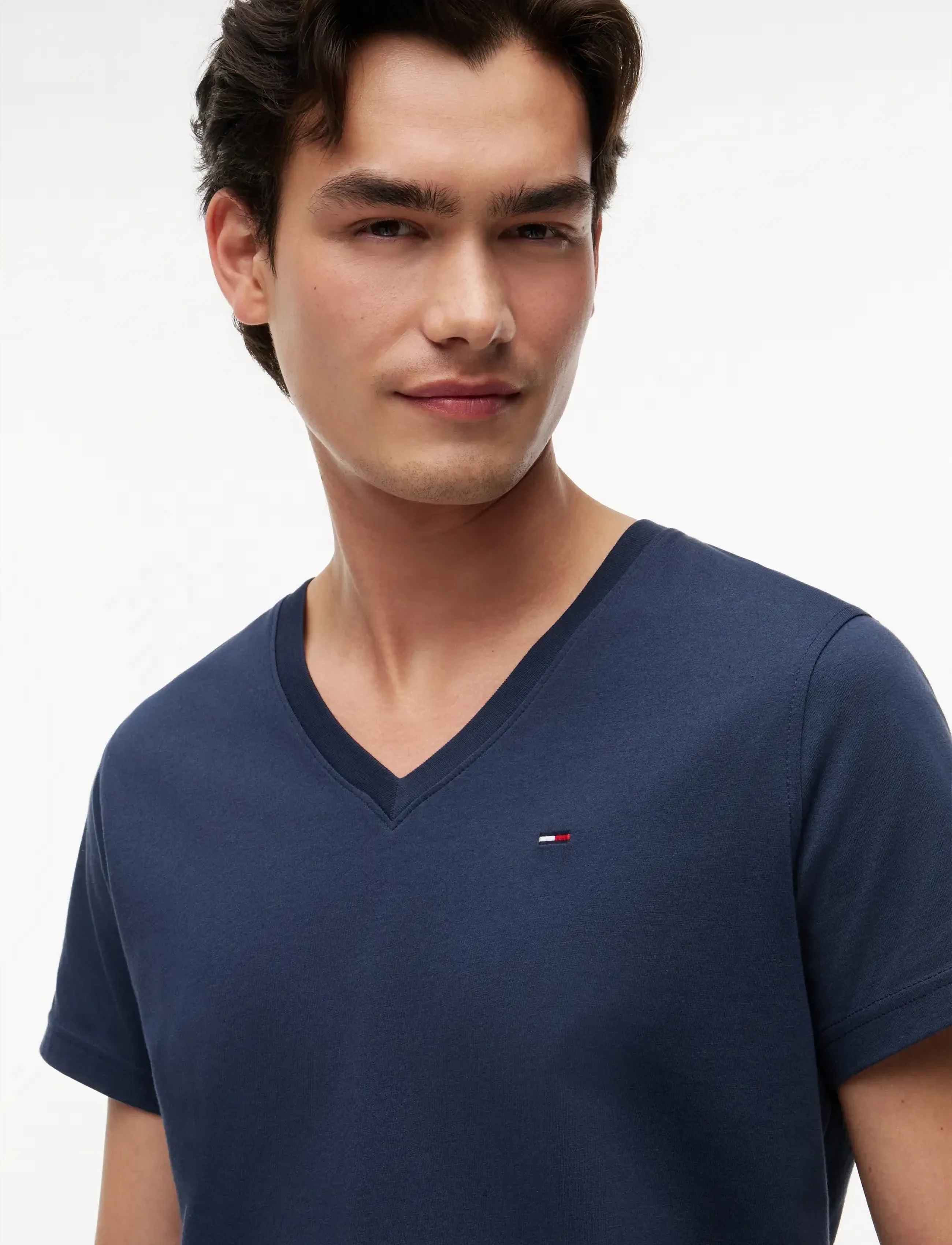 Tommy Jeans - TJM ORIGINAL JERSEY V NECK TEE - t-shirts mit v-ausschnitt - black iris - 4