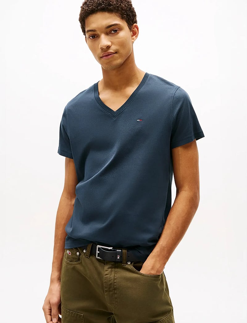 Tommy Jeans - TJM ORIGINAL JERSEY V NECK TEE - v-ringade t-shirts - black iris - 5