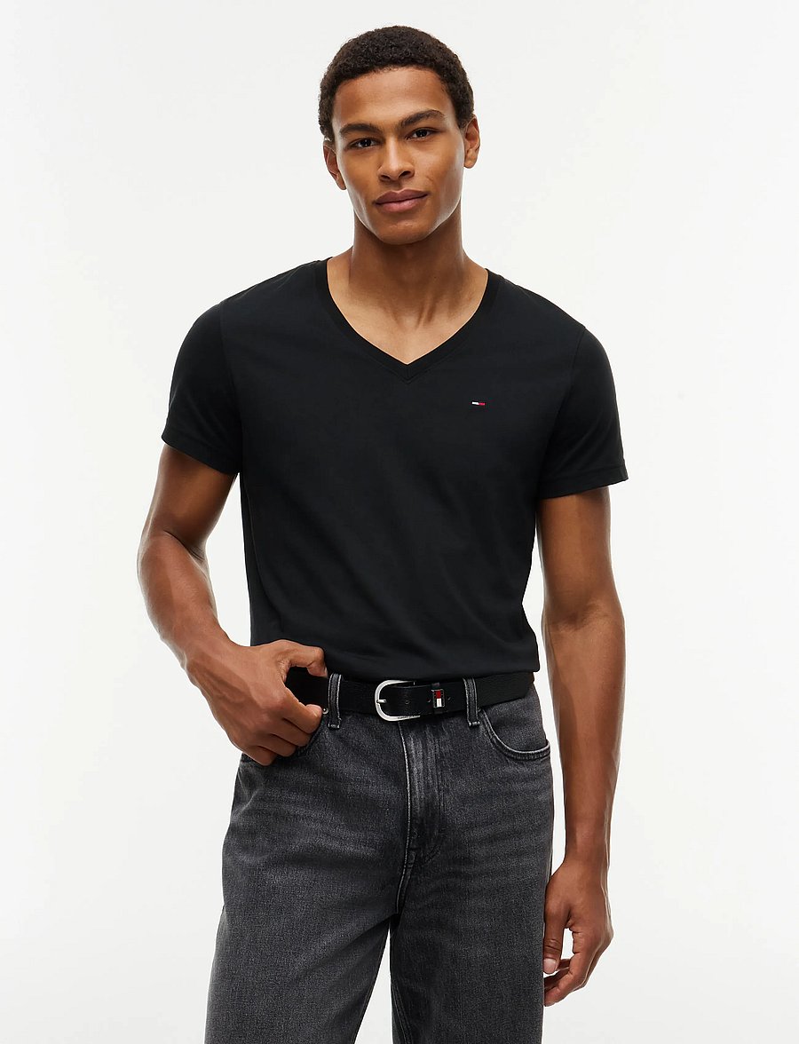 Tommy Jeans - TJM ORIGINAL JERSEY V NECK TEE - t-shirts mit v-ausschnitt - tommy black - 0