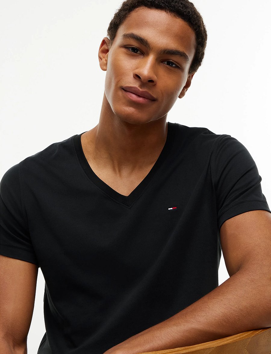 Tommy Jeans - TJM ORIGINAL JERSEY V NECK TEE - t-shirts mit v-ausschnitt - tommy black - 4