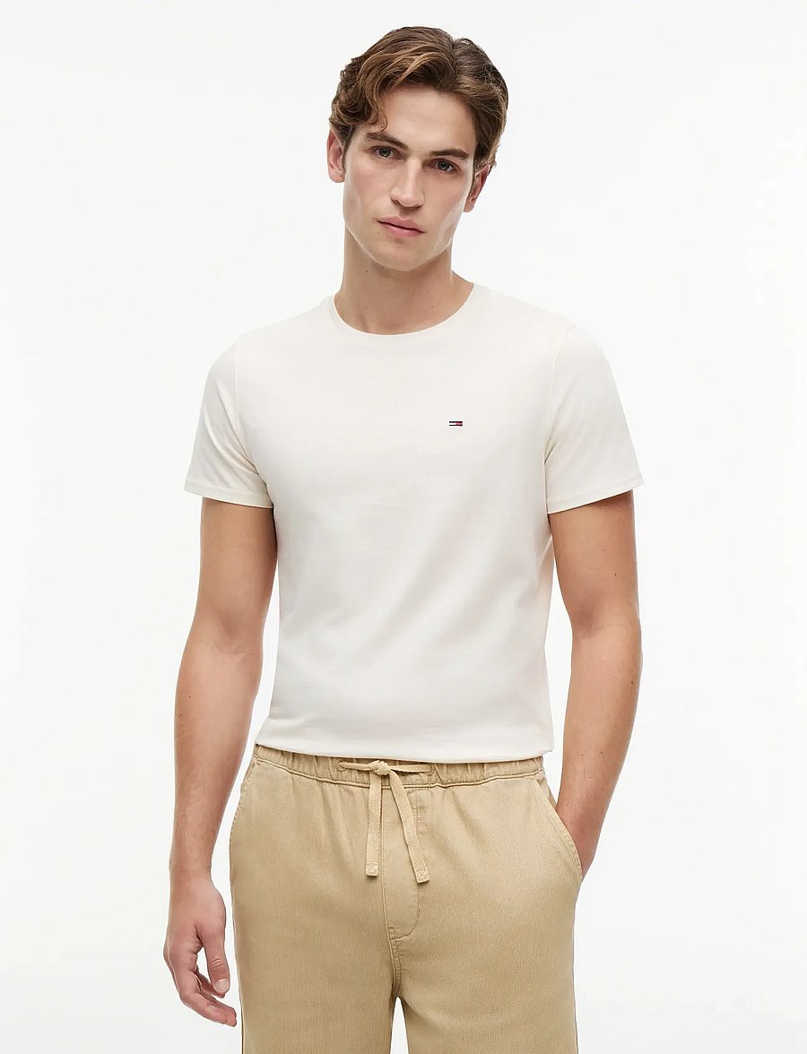 Tommy Jeans - TJM XSLIM JERSEY TEE EXT - kurzärmelige t-shirts - cream - 0