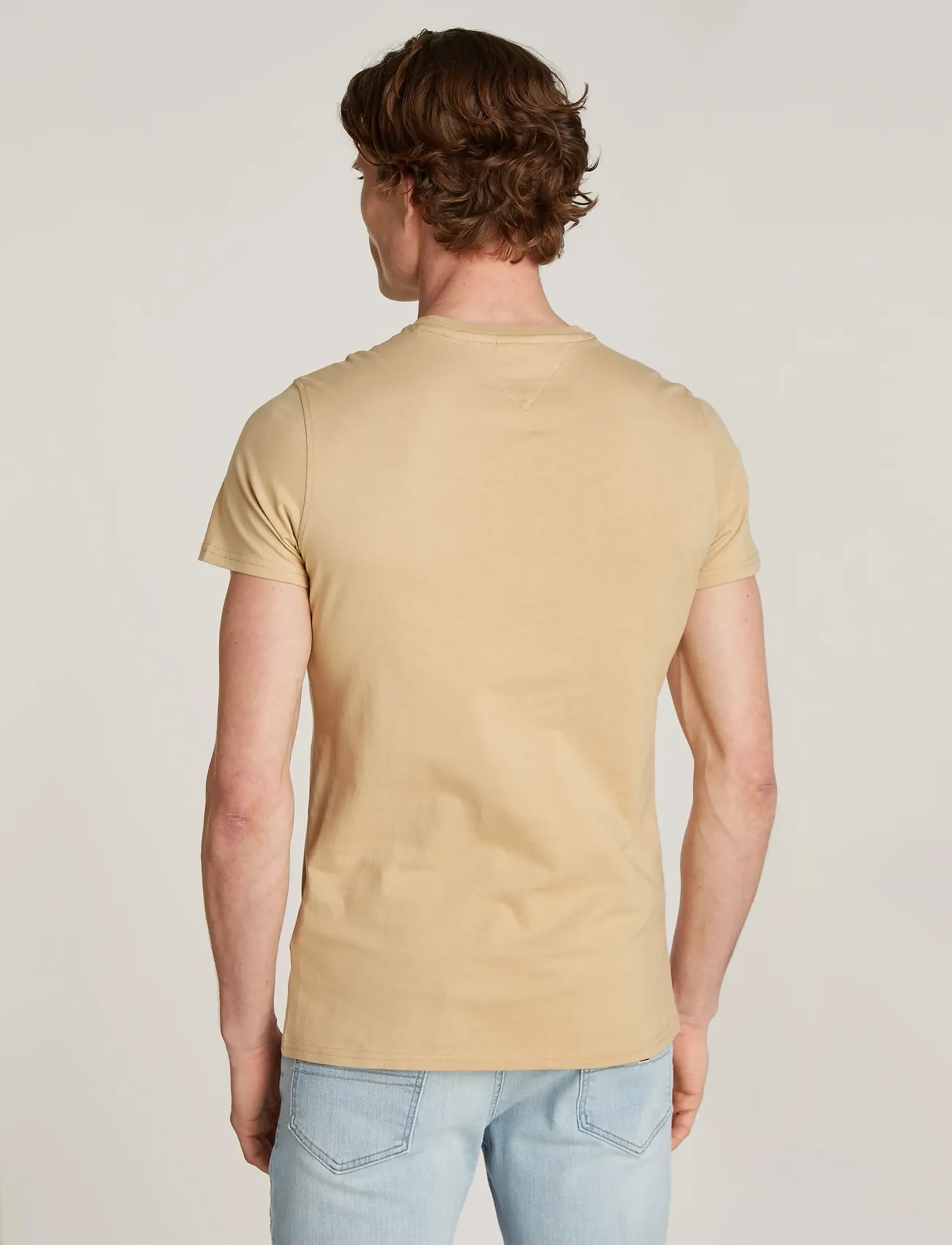 Tommy Jeans - TJM XSLIM JERSEY TEE - short-sleeved t-shirts - gentle gold - 5