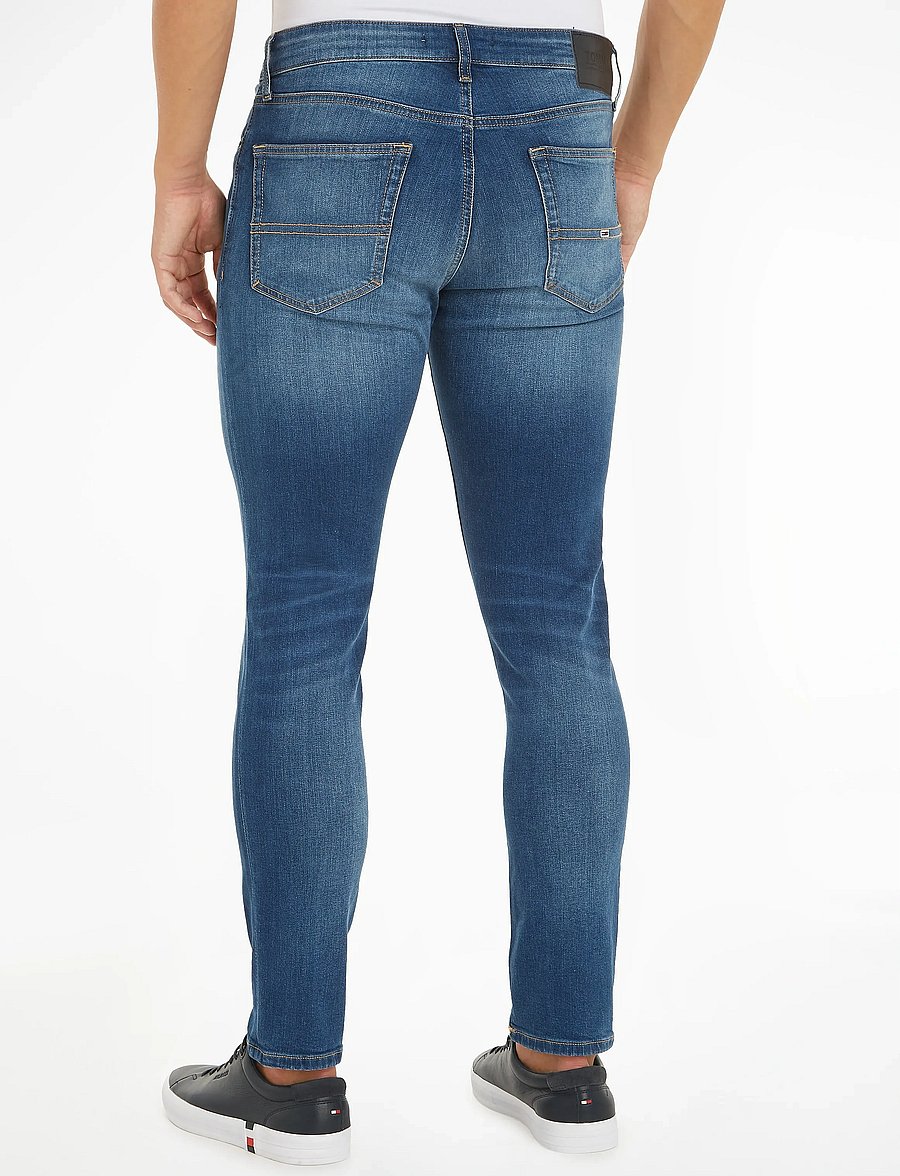 Tommy Jeans - AUSTIN SLIM TAPERED WMBS - wilson mid blue stretch - 4