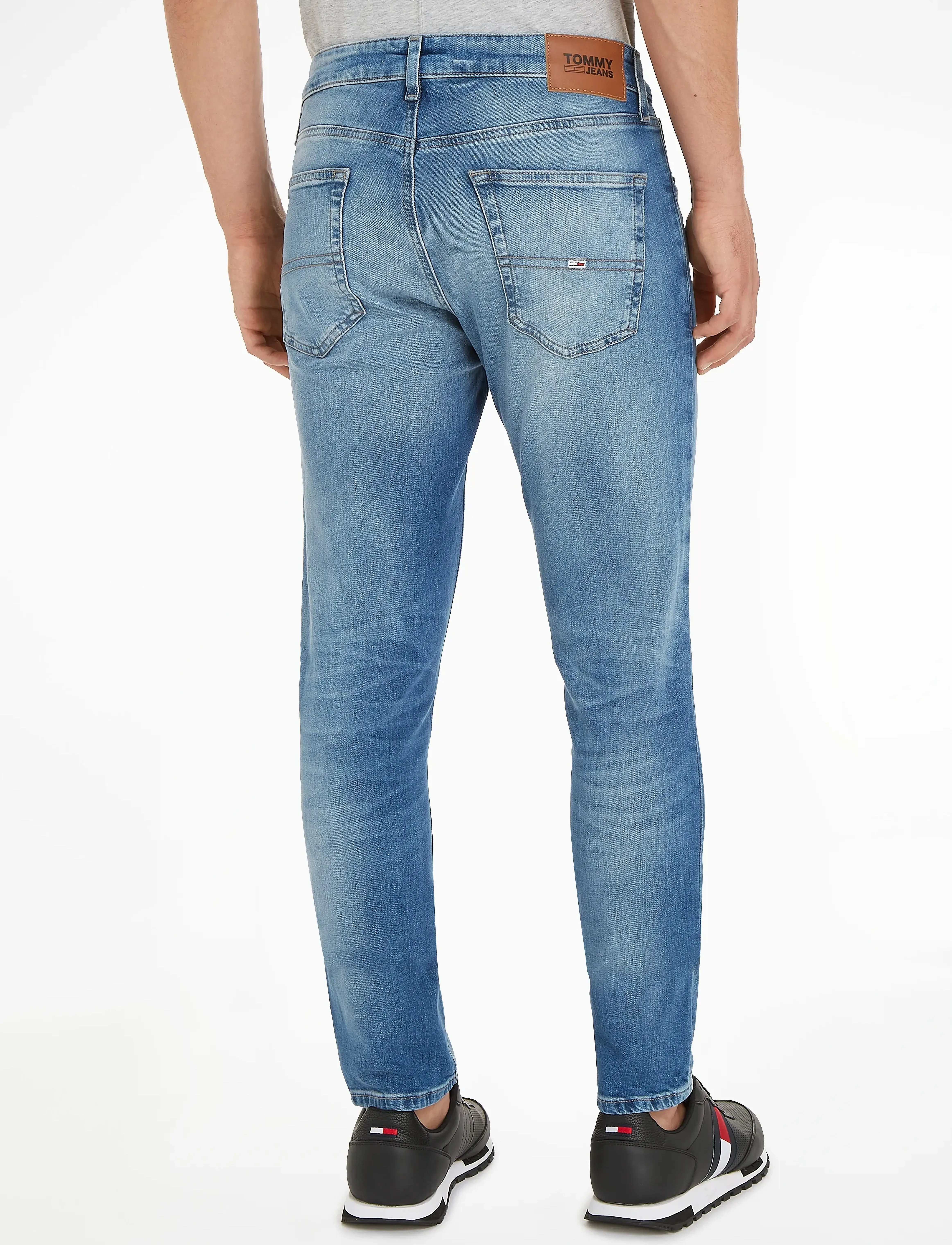 Tommy Jeans - AUSTIN SLIM TAPERED WLBS - wilson light blue stretch - 4