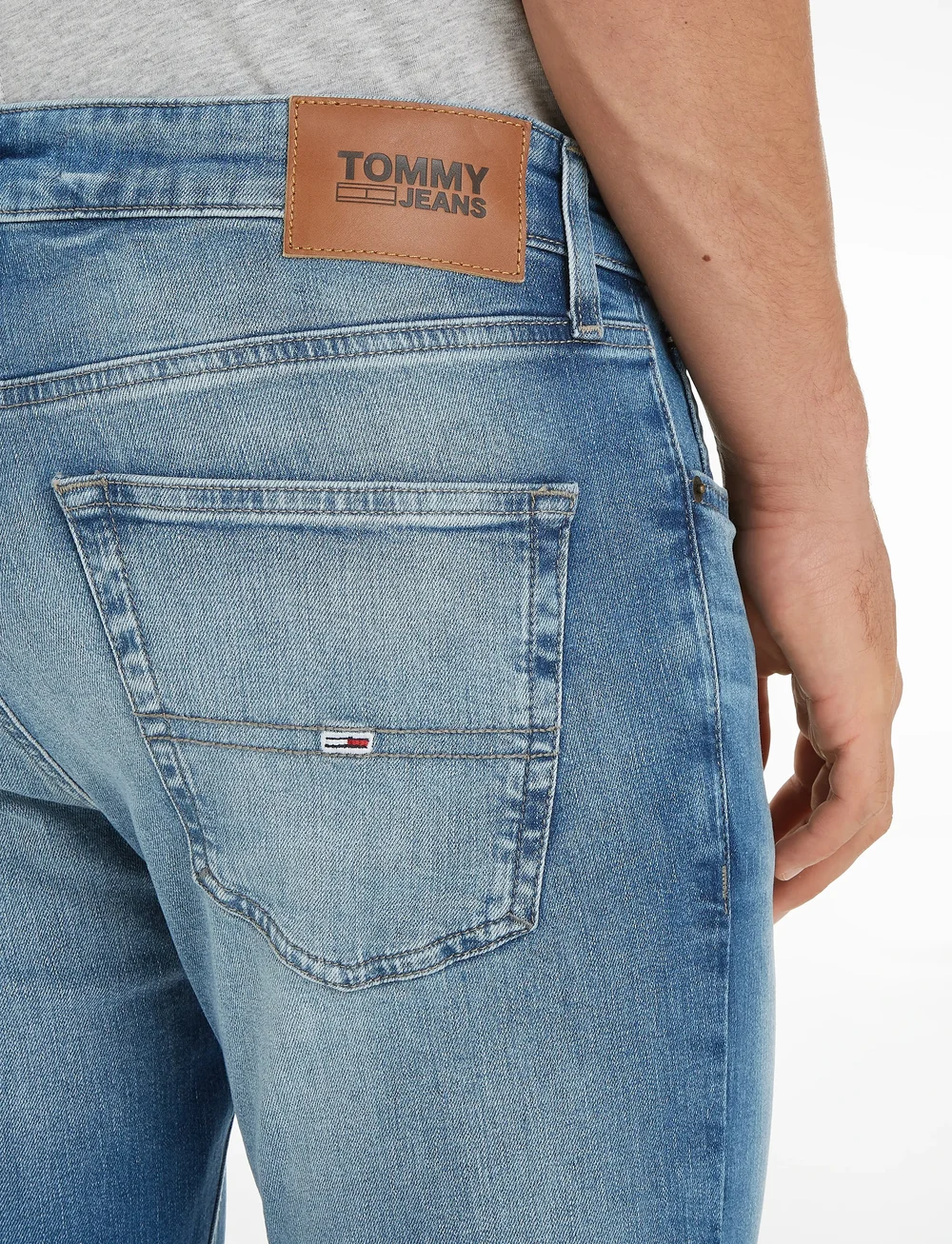 Tommy Jeans - AUSTIN SLIM TAPERED WLBS - kitsad teksad - wilson light blue stretch - 5