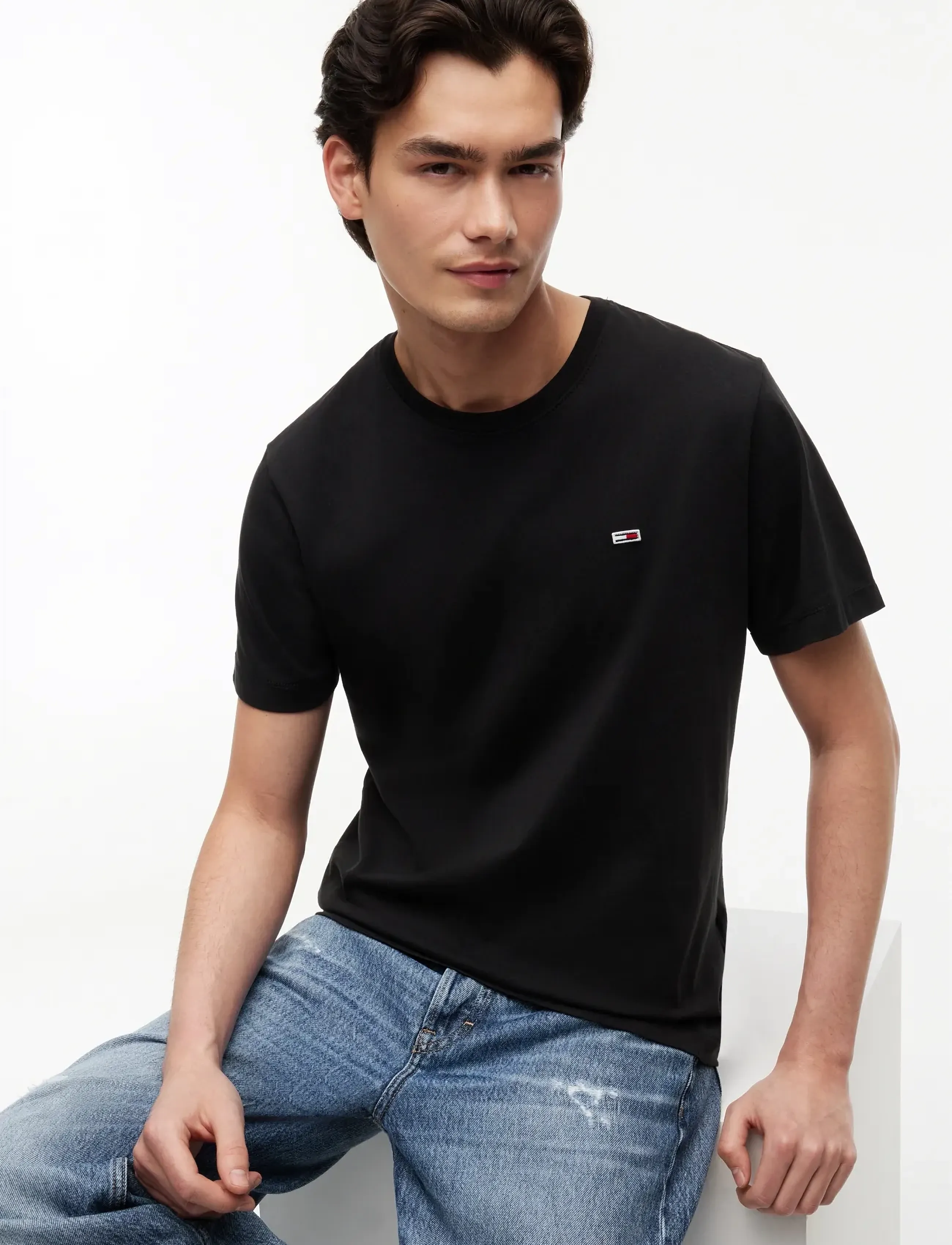 Tommy Jeans - TJM REG JERSEY C NECK EXT - kortärmade t-shirts - black - 4