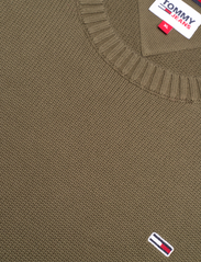 Tommy Jeans - TJM ESSENTIAL CREW NECK SWEATER - knitted round necks - drab olive green - 2