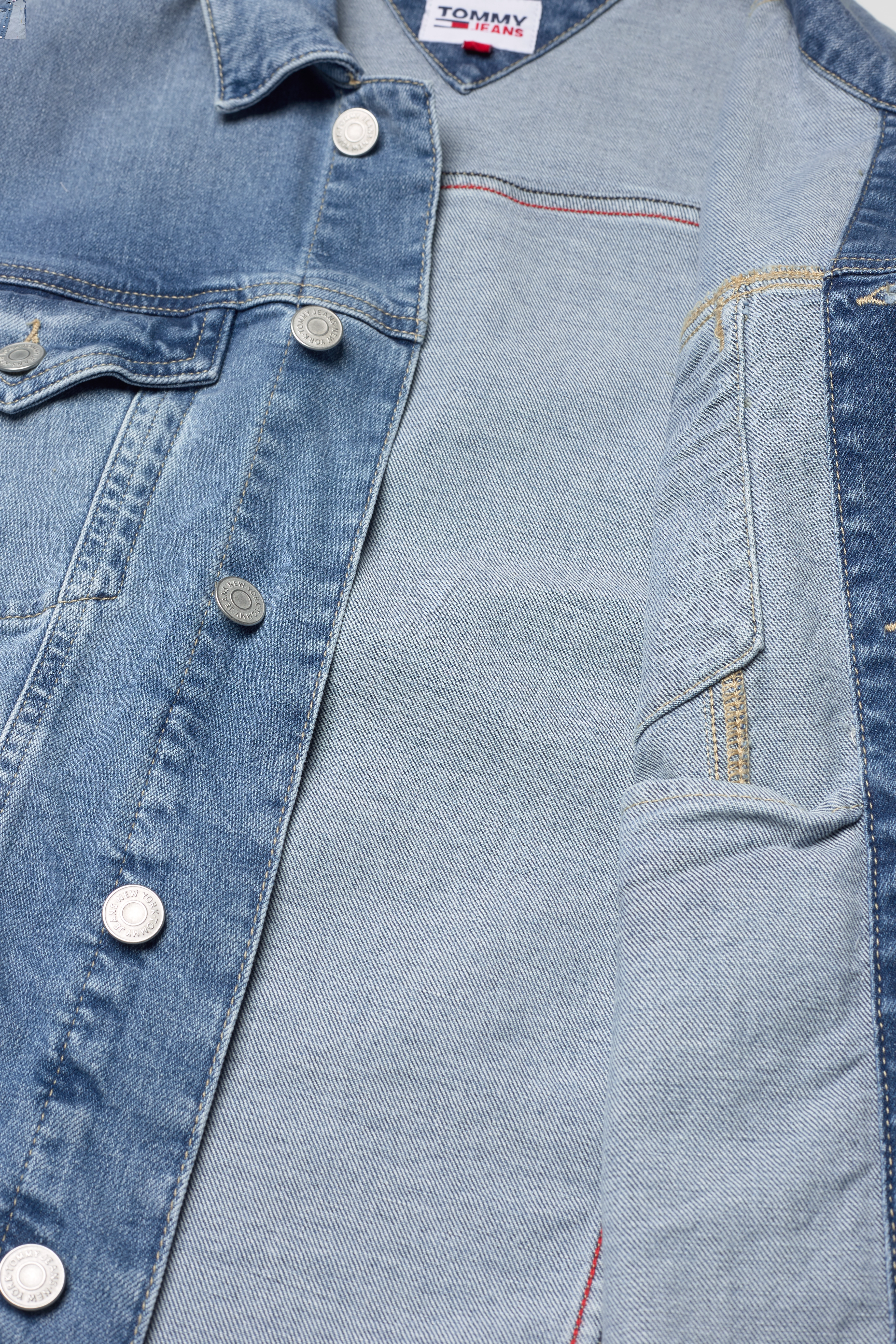 Tommy Jeans - RGLR TRCKR JCKT BF5111 - denim light - 4