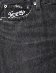 Tommy Jeans - DAD JEAN RGLR TPRD AG8081 - denim black - 2