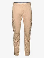 TJM ETHAN WASHED TWILL CARGO - TRENCH