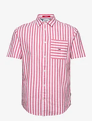 Tommy Jeans - TJM RLX SS STRIPE LINEN SHIRT - kortermede t-skjorter - laser pink stripe - 0