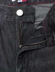 Tommy Jeans - SCANTON Y SLIM AG8081 - džinsa bikses ar tievām starām - denim black - 3
