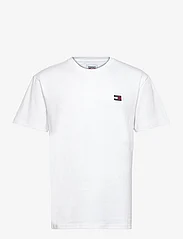 Tommy Jeans - TJM CLSC TOMMY XS BADGE TEE - basis-t-skjorter - white - 0