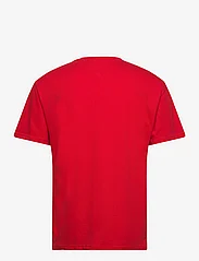 Tommy Jeans - TJM CLSC LINEAR CHEST TEE - kortärmade t-shirts - deep crimson - 1