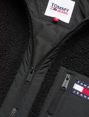 Tommy Jeans - TJM MIX MEDIA SHERPA VEST - vests - black - 2