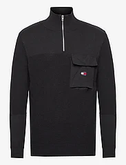 Tommy Jeans - TJM REG MIX FABRIC TECH SWEATER - megzti drabužiai - black - 0