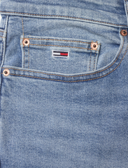 Tommy Jeans - SCANTON SLIM AH1217 - regular jeans - denim light - 2