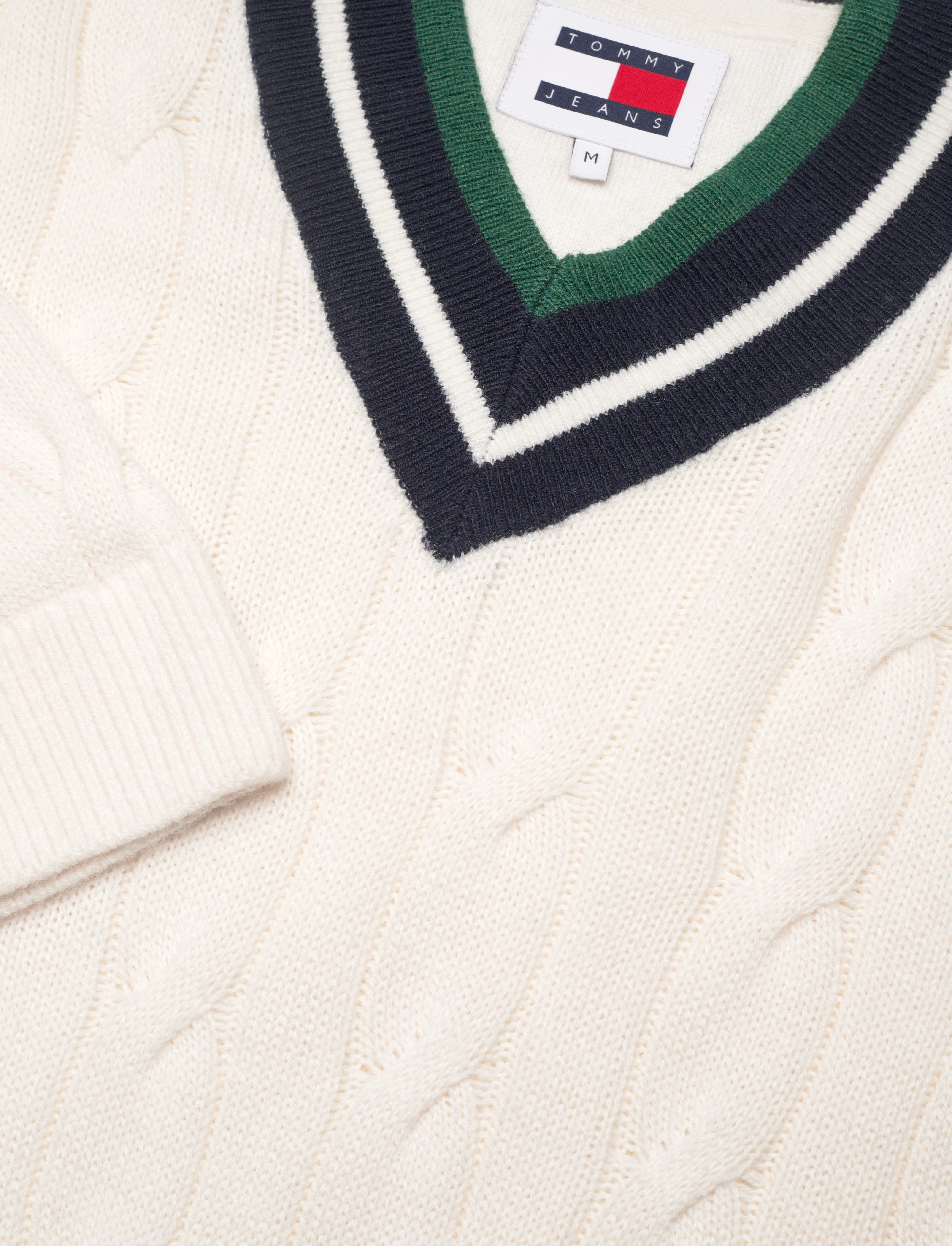 Tommy Jeans - TJM REG V-NECK CABLE SWEATER - ancient white - 2