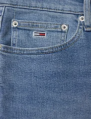 Tommy Jeans - SCANTON SLIM BH1212 - džinsa bikses ar tievām starām - denim light - 2