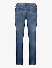 Tommy Jeans - SCANTON SLIM BH1233 - džinsa bikses ar tievām starām - denim medium - 1