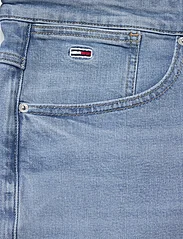 Tommy Jeans - RONNIE SHORT BH0118 - farkkushortsit - denim light - 2