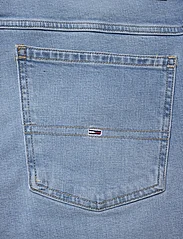 Tommy Jeans - RONNIE SHORT BH0118 - džinsiniai šortai - denim light - 4