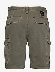 Tommy Jeans - TJM ETHAN CARGO SHORT - cargo shorts - drab olive green - 1