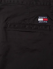 Tommy Jeans - TJM SCANTON SHORT - chino shorts - black - 4
