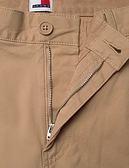 Tommy Jeans - TJM SCANTON SHORT - chinos shorts - tawny sand - 3