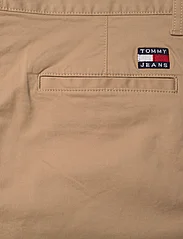 Tommy Jeans - TJM SCANTON SHORT - chinos shorts - tawny sand - 4