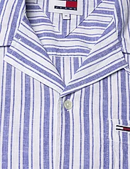 Tommy Jeans - TJM STRIPE LINEN SS SHIRT EXT - t-krekli ar īsām piedurknēm - persian blue stripe - 2