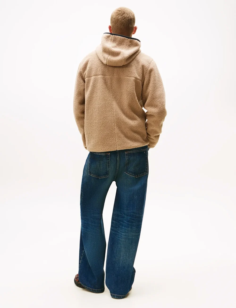 Tommy Jeans - TJM REG BADGE TEDDY ZIP TRU EXT - fleece-pullover - coastal taupe - 4