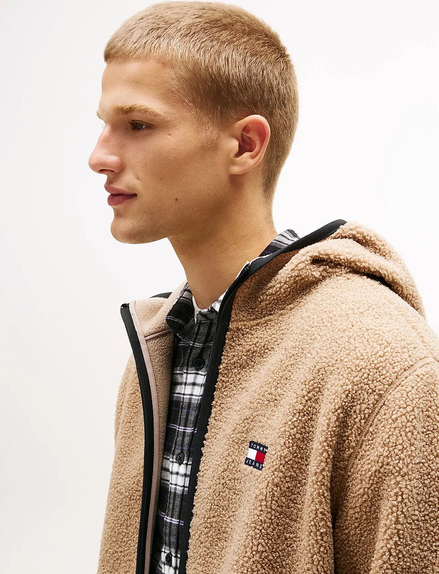 Tommy Jeans - TJM REG BADGE TEDDY ZIP TRU EXT - fleece-pullover - coastal taupe - 5