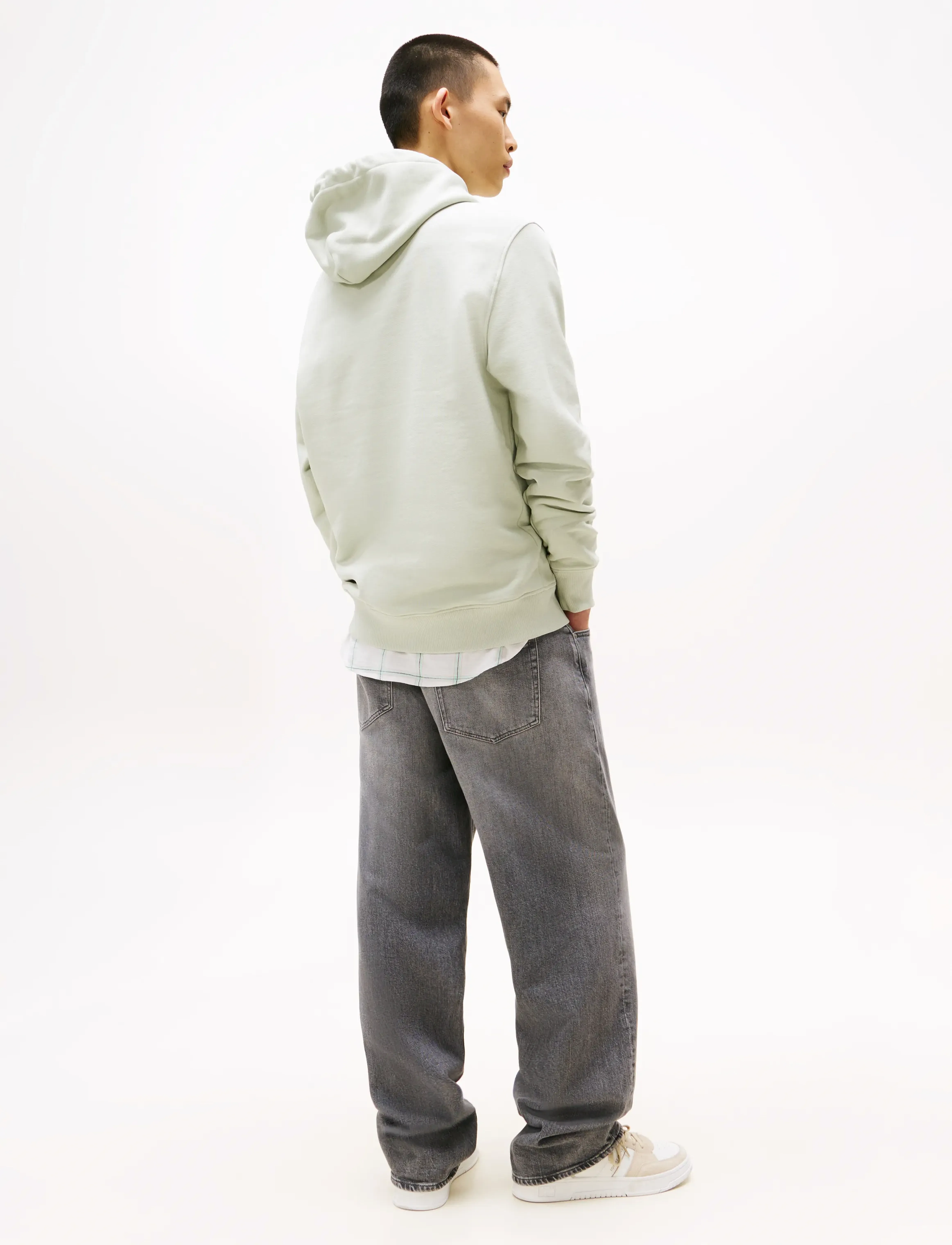 Tjm Reg Badge Hoodie Ext 3