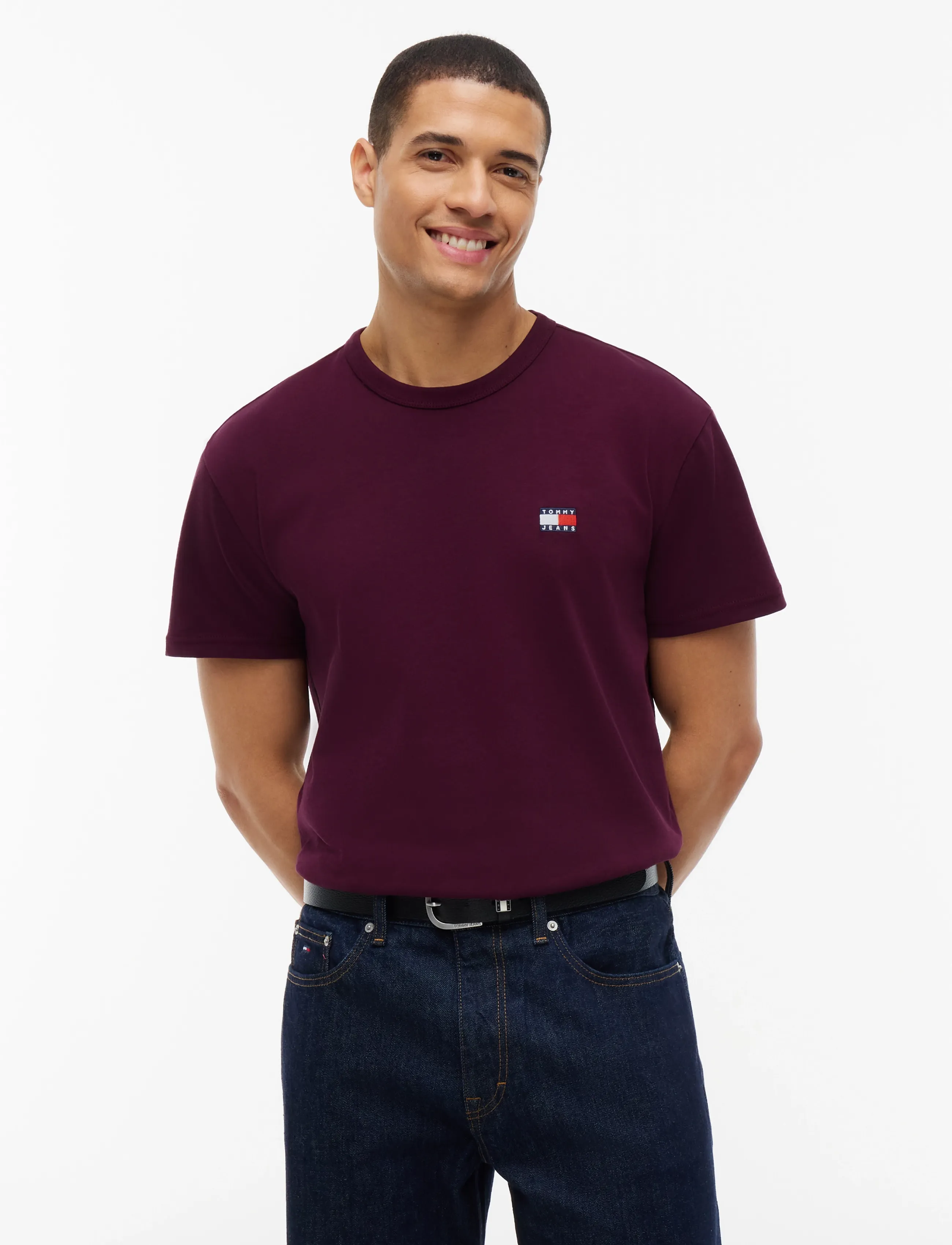 Tommy Jeans TJM REG BADGE TEE EXT - Tommy Hilfiger - CALYPSO BERRY / burgundy