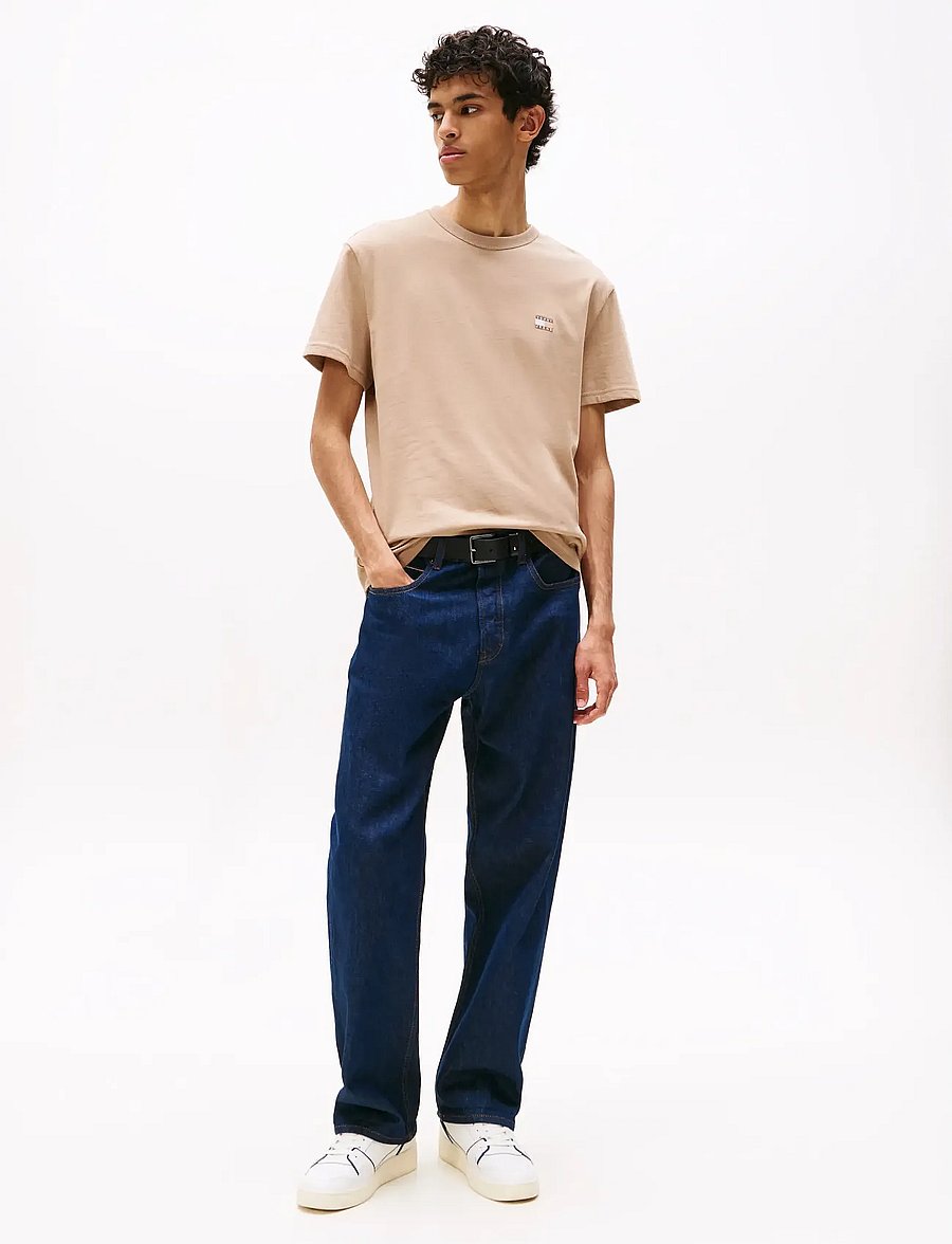 Tommy Jeans - TJM REG BADGE TEE EXT - lühikeste varrukatega t-särgid - coastal taupe tonal - 2