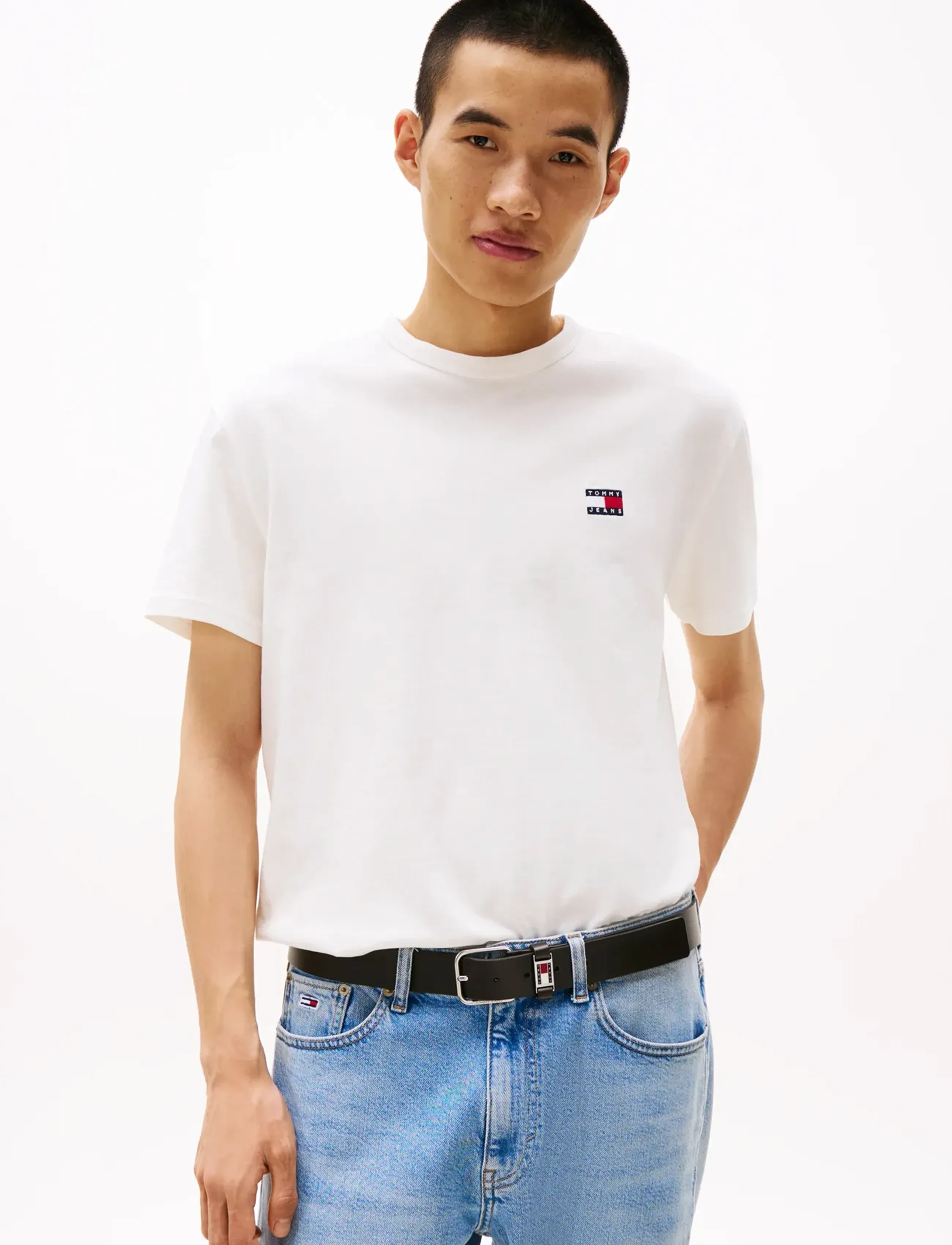 Tommy Jeans TJM REG BADGE TEE EXT - Tommy Hilfiger - ECRU / white