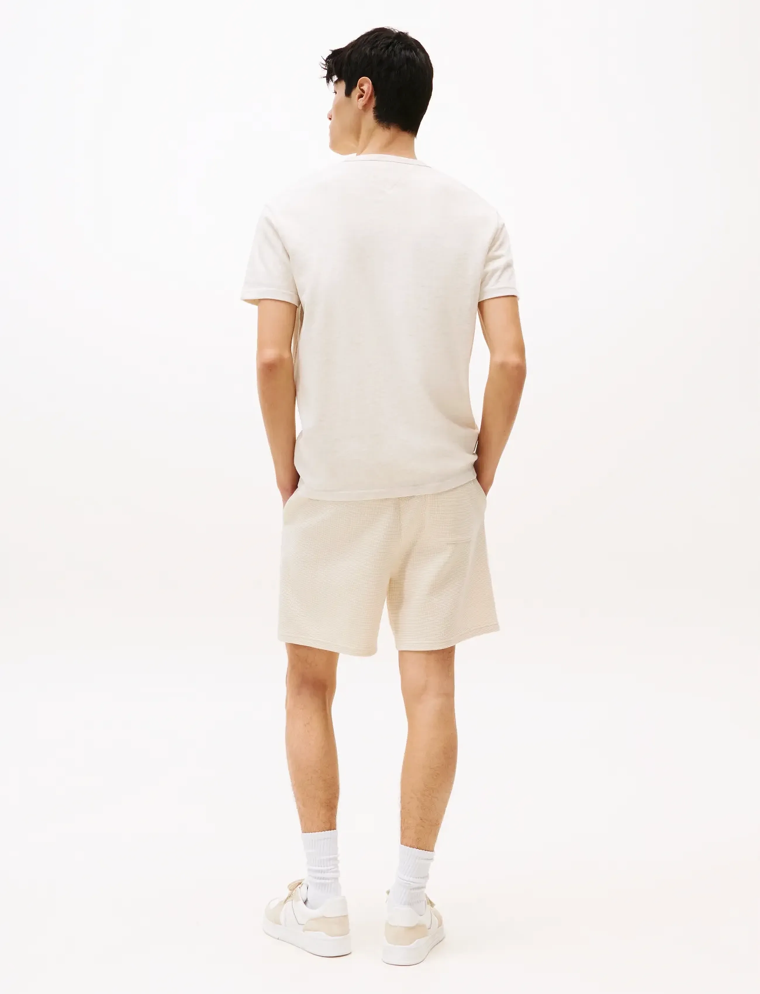 Tommy Jeans - TJM REG BADGE TEE EXT - laveste priser - oat marl htr tonal - 4
