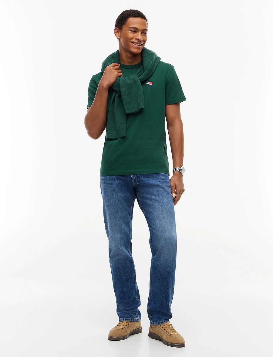 Tommy Jeans - TJM REG BADGE TEE EXT - lühikeste varrukatega t-särgid - velvet green - 4