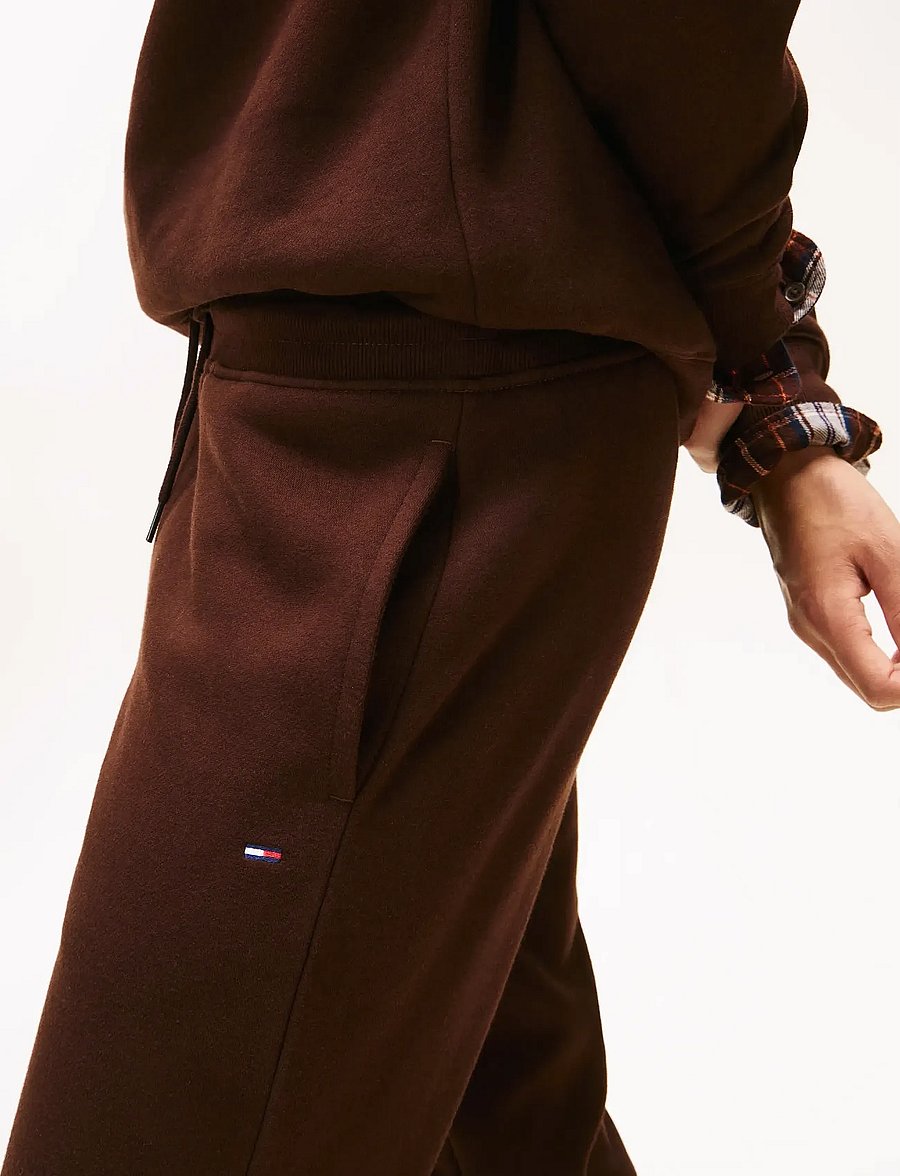 Tommy Jeans - TJM SLIM S FLAG SWEATPANT EXT - nach stil kaufen - rich brown - 3