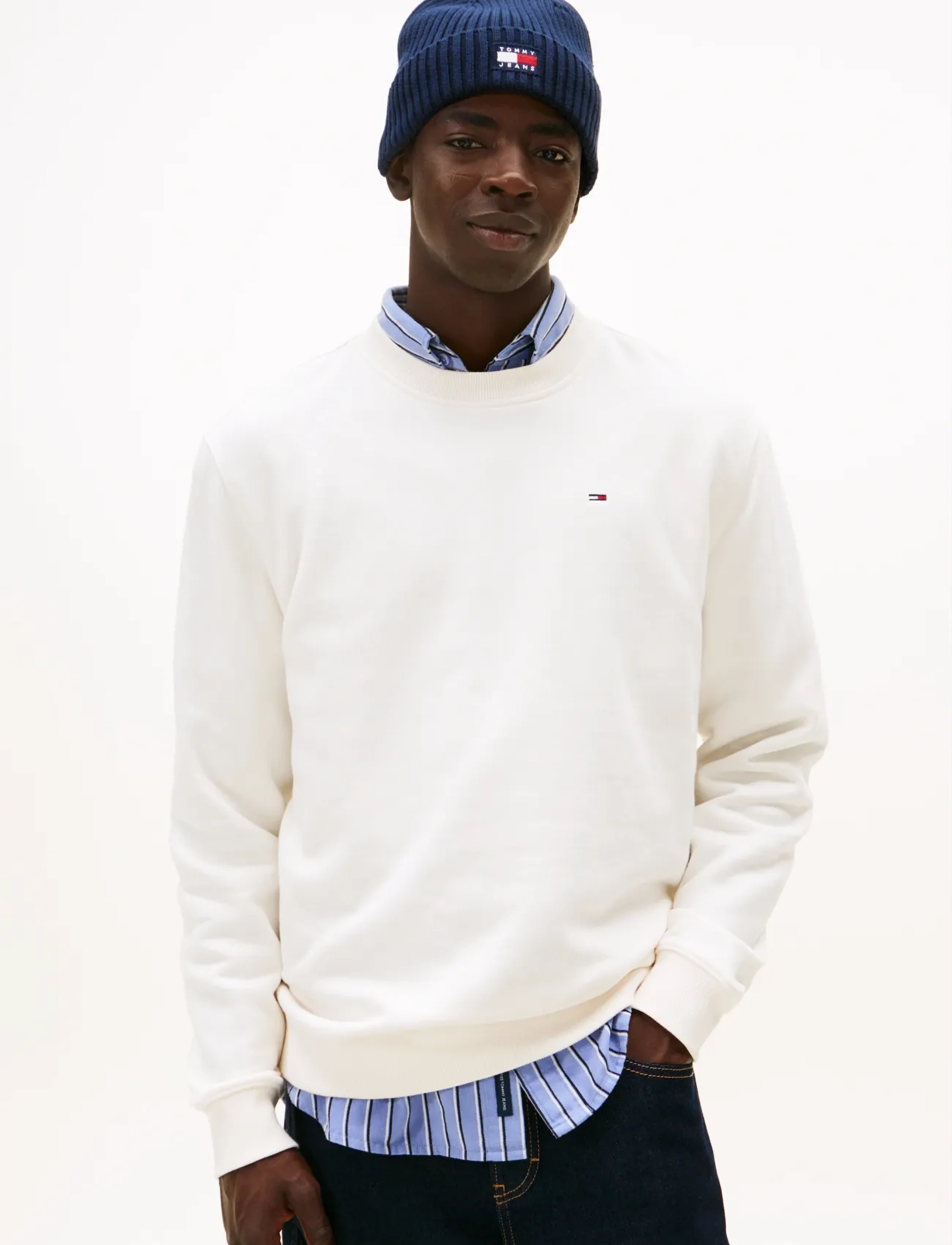 Tommy Jeans TJM REG S FLAG CREW - Tommy Hilfiger - ANCIENT WHITE / white