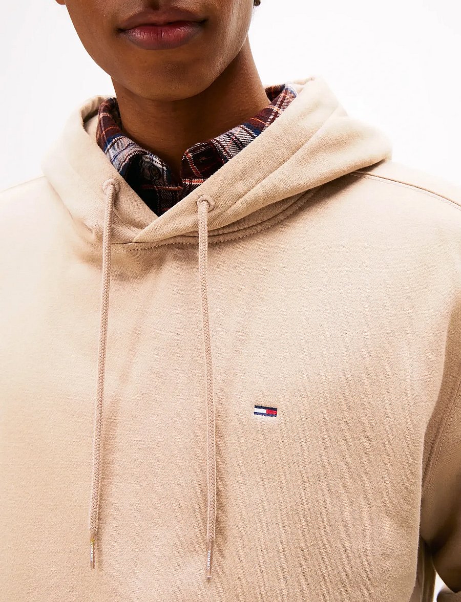 Tommy Jeans - TJM REG S FLAG HOODIE EXT - hoodies - coastal taupe - 4
