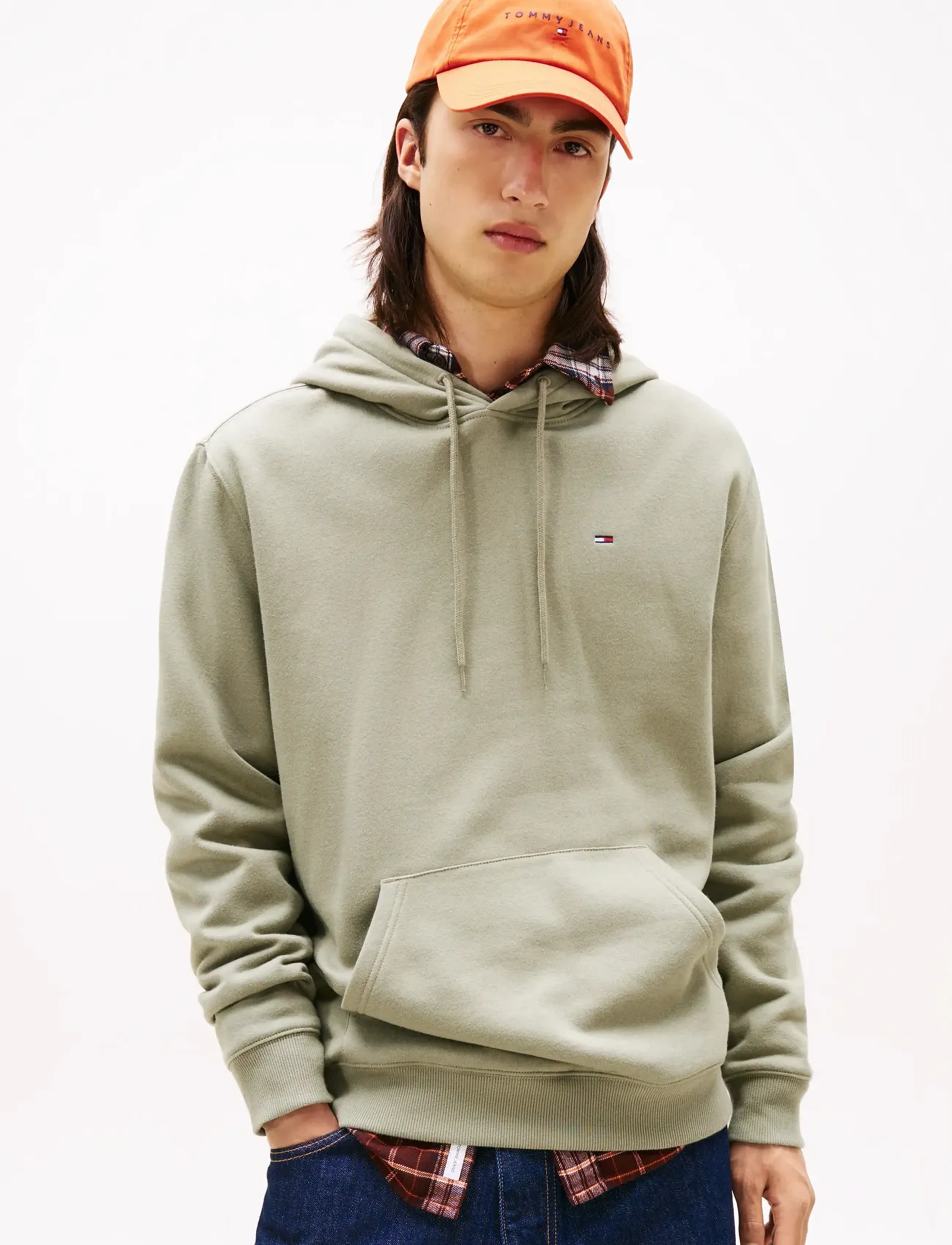 Tommy Jeans TJM REG S FLAG HOODIE - Tommy Hilfiger - UTILITY SAGE / khaki/green