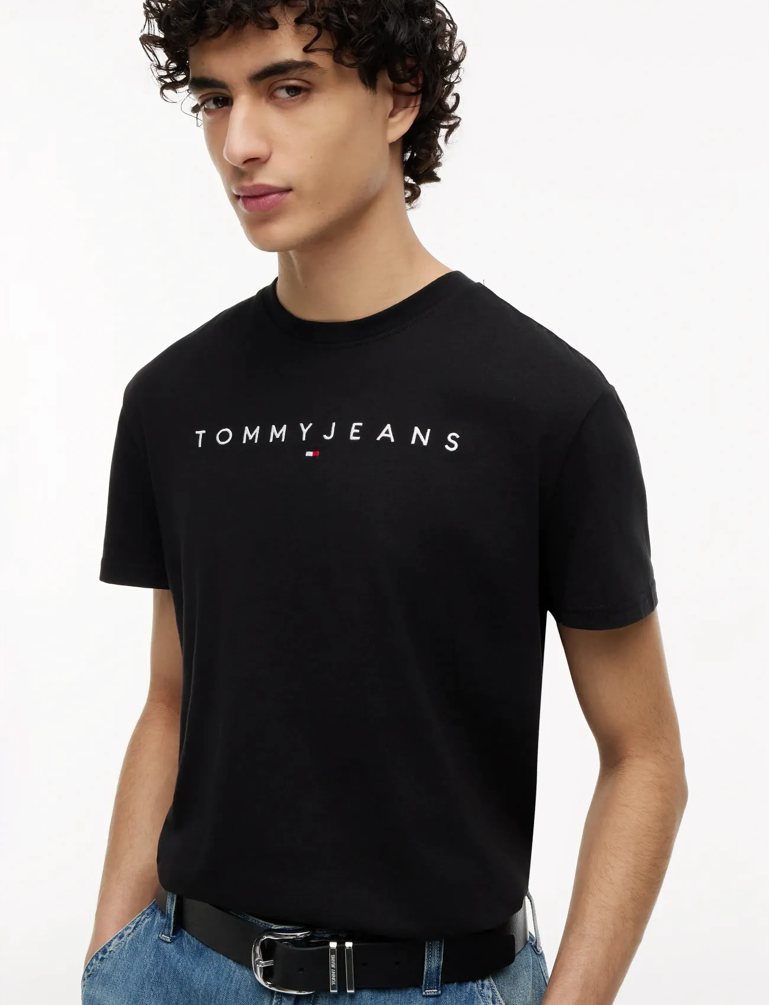 Tommy Jeans - TJM REG LINEAR LOGO TEE EXT - lühikeste varrukatega t-särgid - black - 4