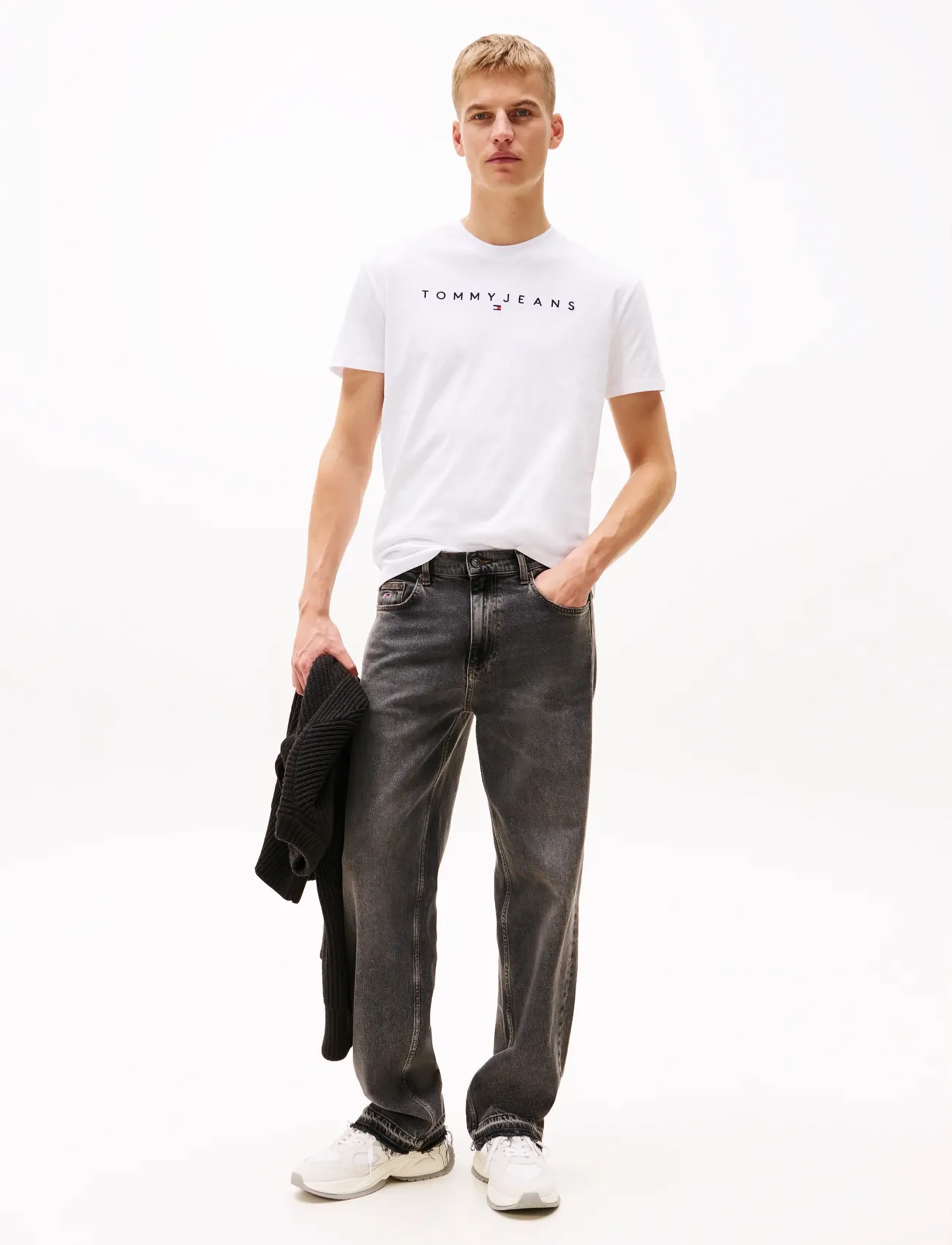 Tommy Jeans - TJM REG LINEAR LOGO TEE EXT - krótki rękaw - white - 3