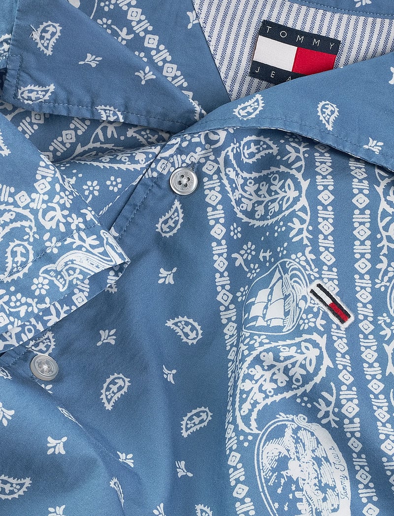 Tommy Jeans - TJM REG AOP SS SHIRT EXT - marškiniai trumpomis rankovėmis - colorado blue bandana aop - 2