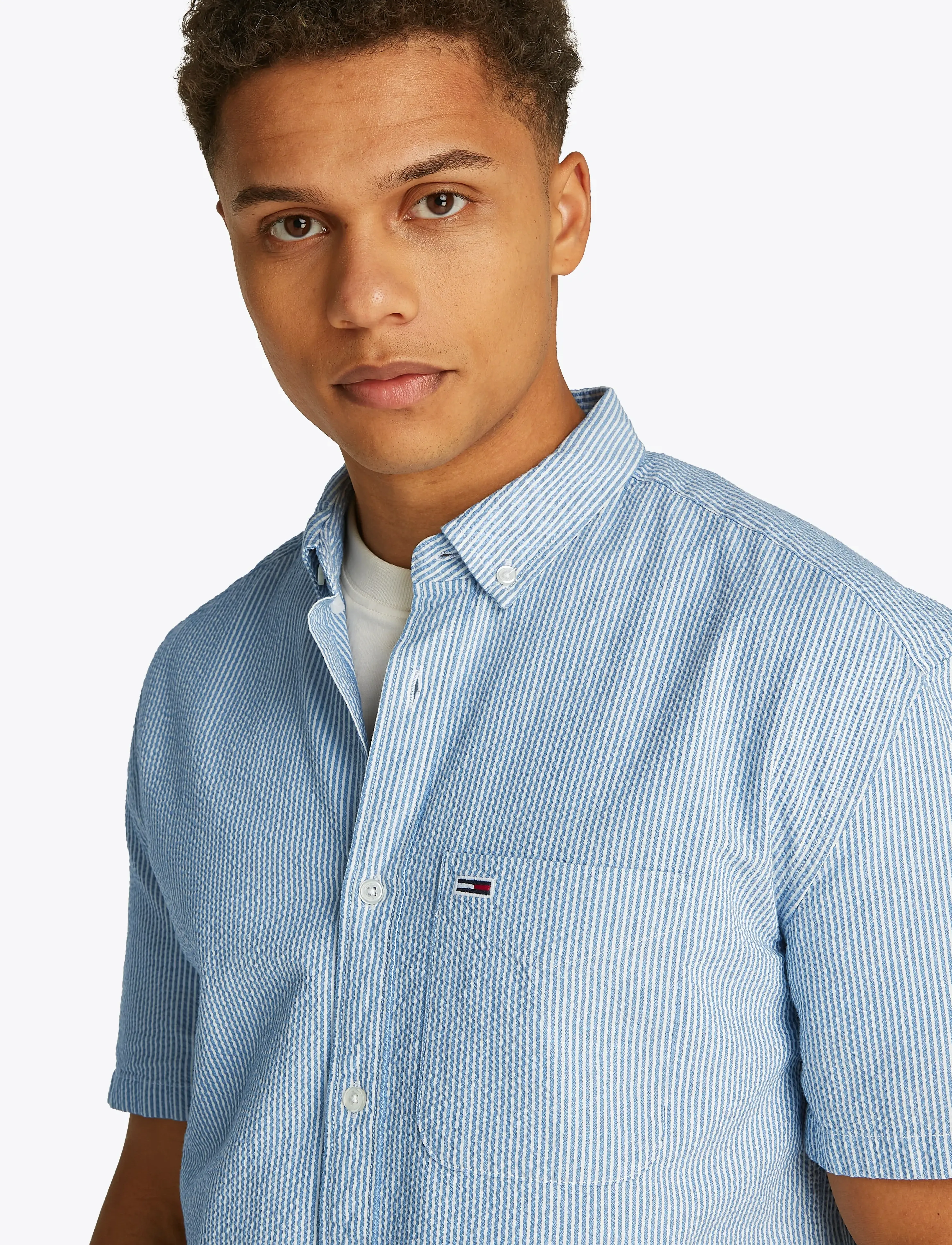 Tommy Jeans - TJM REG SEERSUCKER STP SS SHIRT - kortærmede skjorter - colorado blue stripes - 5