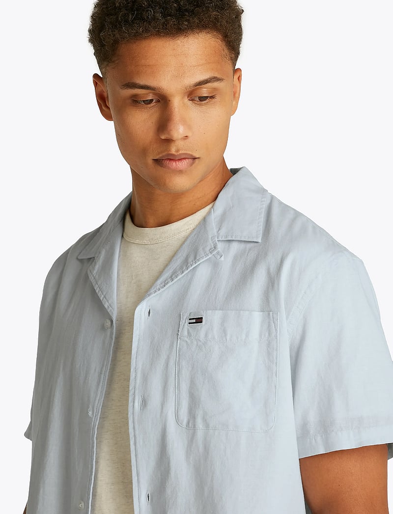 Tommy Jeans - TJM LINEN BLEND CAMP SS EXT - hørskjorter - sweet blue - 5