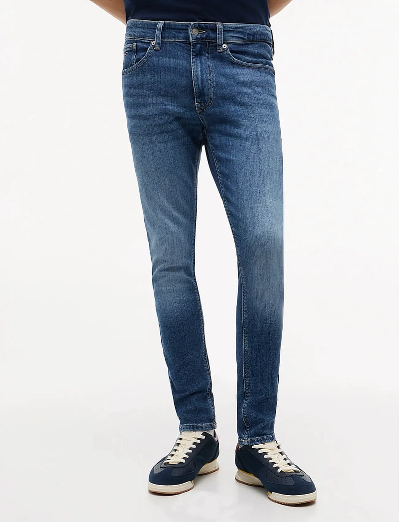 Tommy Jeans - AUSTIN SLIM TPRD DH0235 - kitsad teksad - denim medium - 0