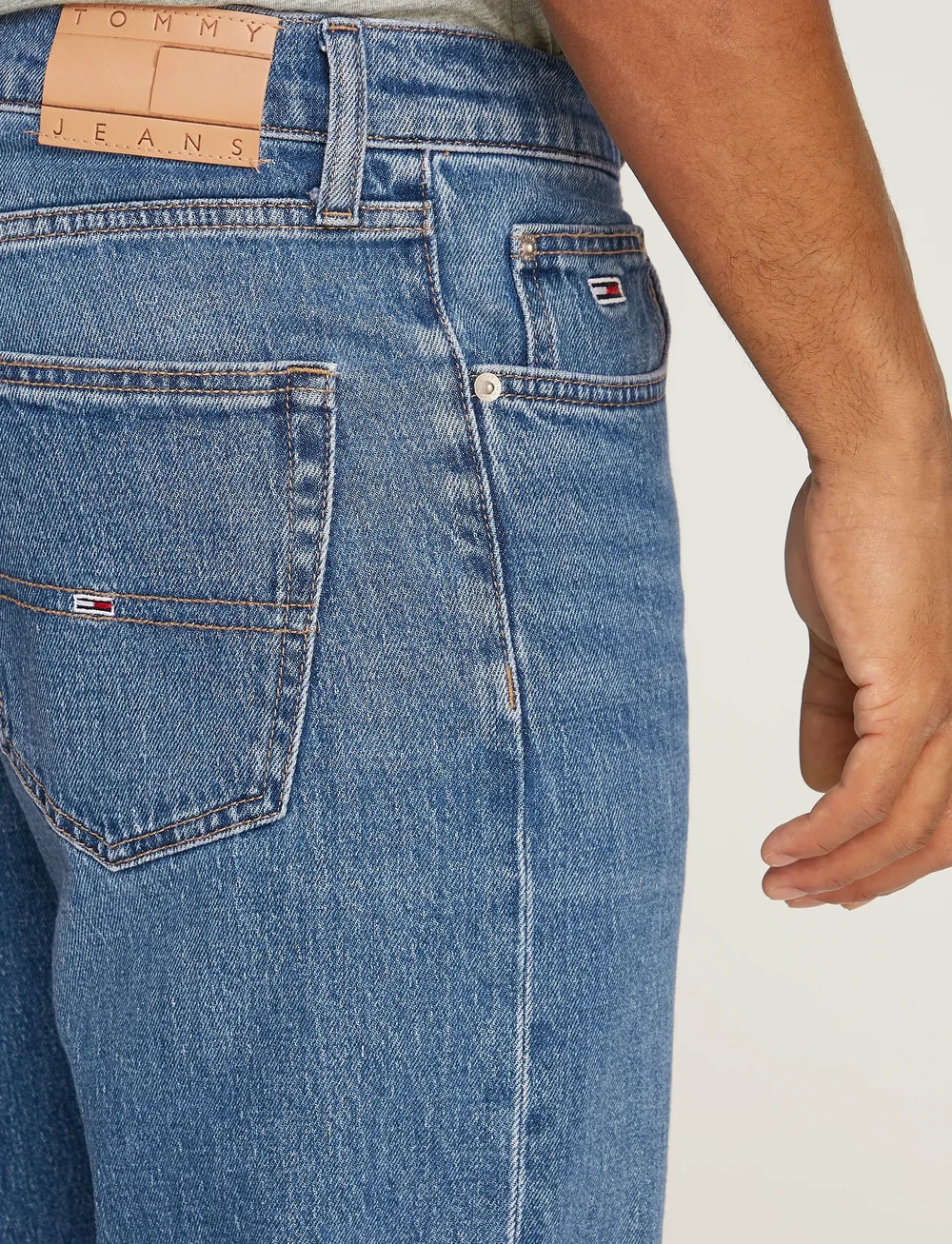Tommy Jeans - OTIS REGULAR STR CH0130 - regular jeans - denim medium - 4